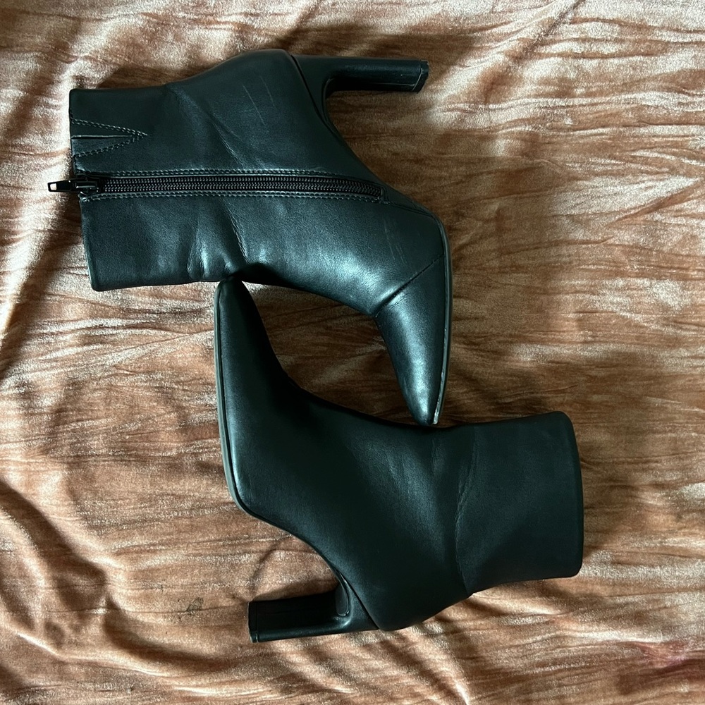 Alfani Step Flex Ankle Boots ( Size 6)